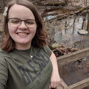 Meet your Posher, Alison